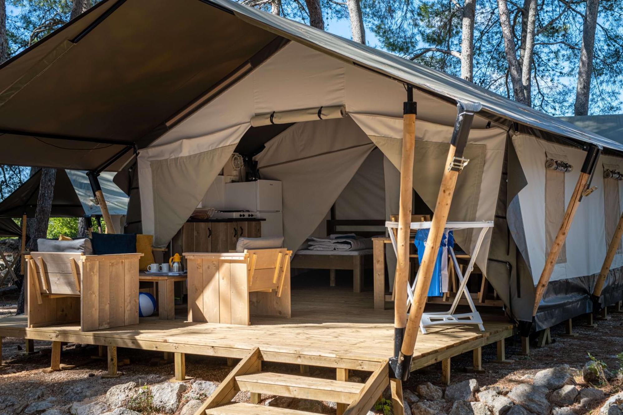 Easyatent Safari Tent Comfort Krk Krk Town Camera foto