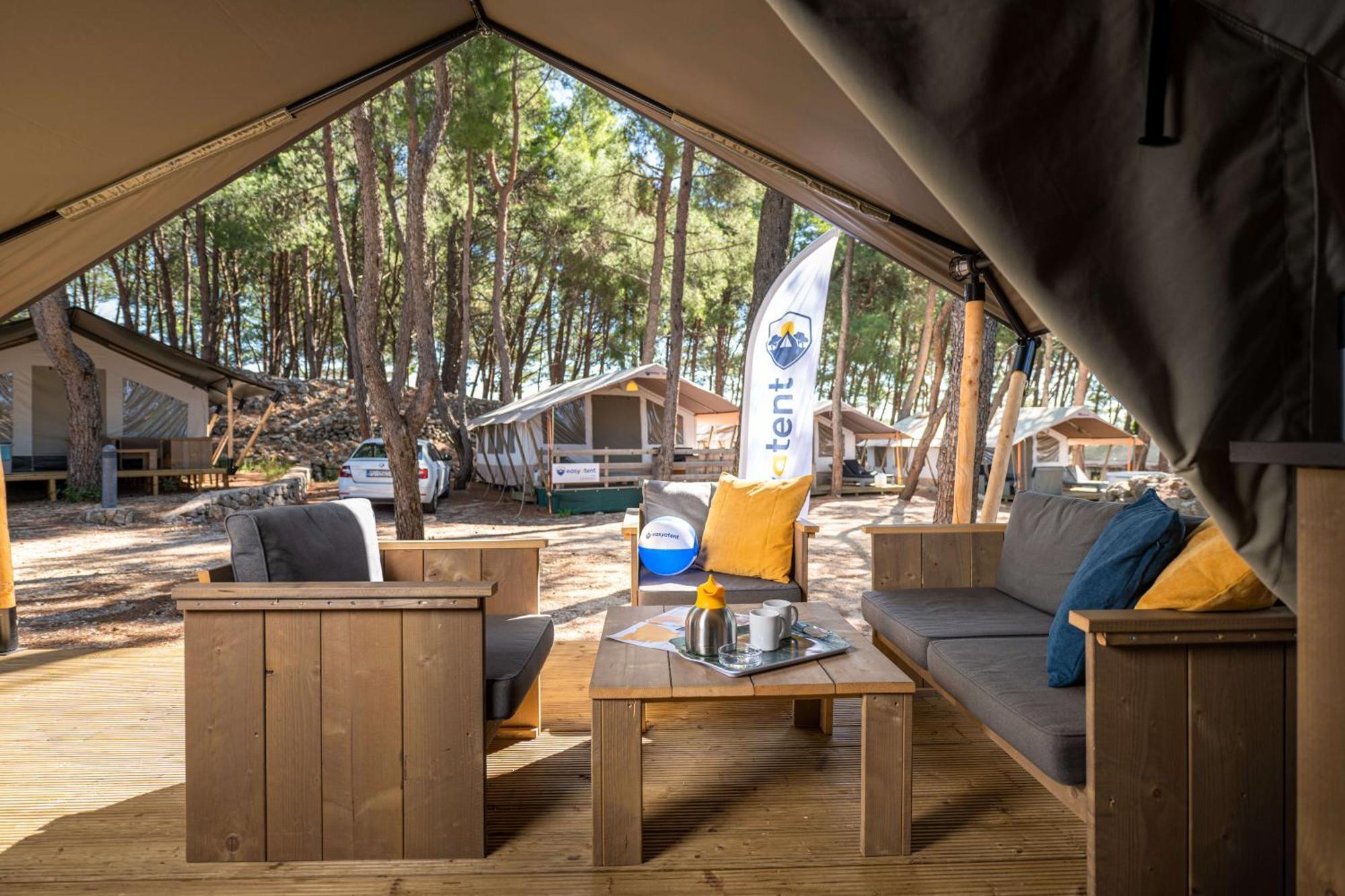 Easyatent Safari Tent Comfort Krk Krk Town Camera foto